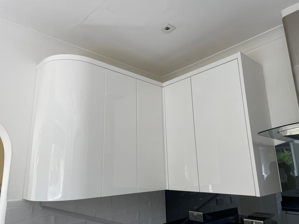 Wren Milano Ultra in Bianco. Purley, Surrey. Available Now. Must be removed by buyer by 01.05.22